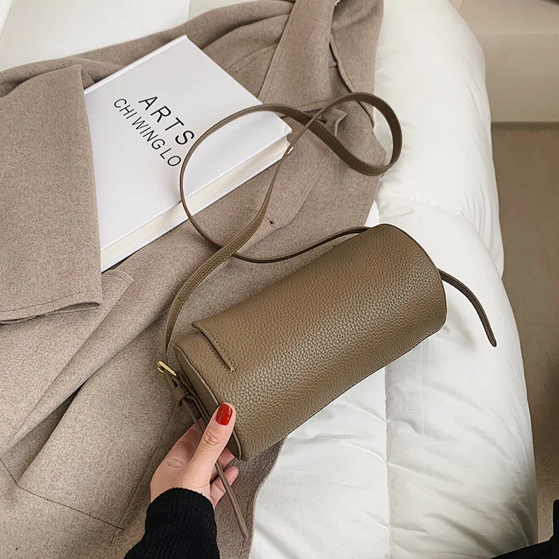 

Womens Handbags Style Simple Small 2021 New Female Winter Versatile Fashion Bucket Popular Messenger Bag Purses
