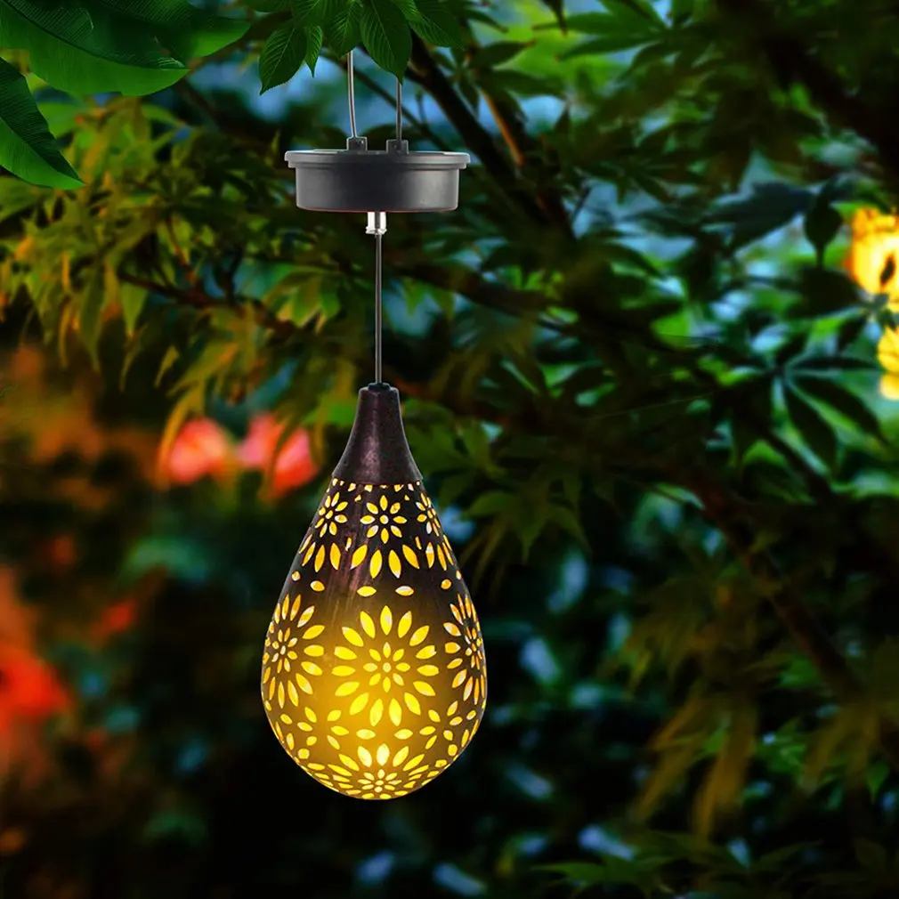 

Hanging Solar Lights Outdoor Solar Lantern Retro Garden Lights Waterproof Decorative Metal Lamp For Porch Patio