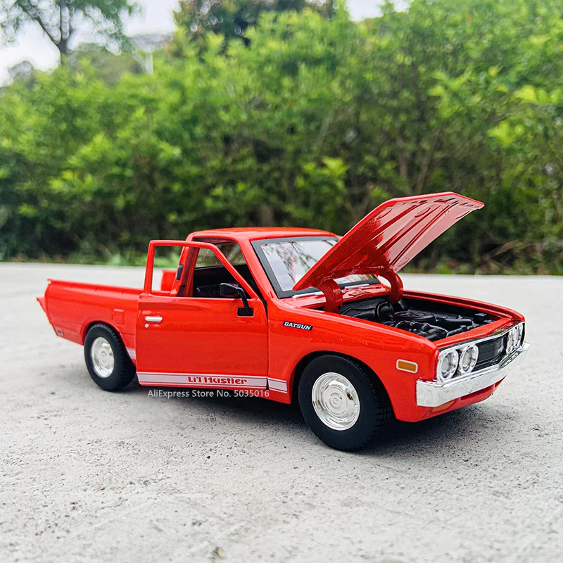 Пикап Maisto 1:24 Nissan Datsun 1973 620 красная конверсионная модель автомобиля из сплава