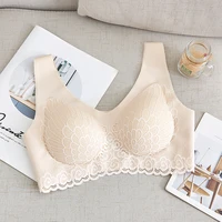 2021 seamless underwear full wing lace picture foam latex seperate cup sexy beauty back no steel ring vest one piece bra