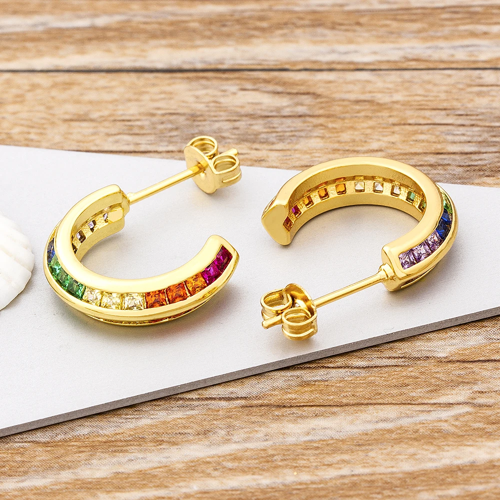 

2021 Classic Fashion Boho Colorful Color Hook Stud Earrings Korean Geometric Copper CZ Stone Jewelry For Women Girls Party Gift