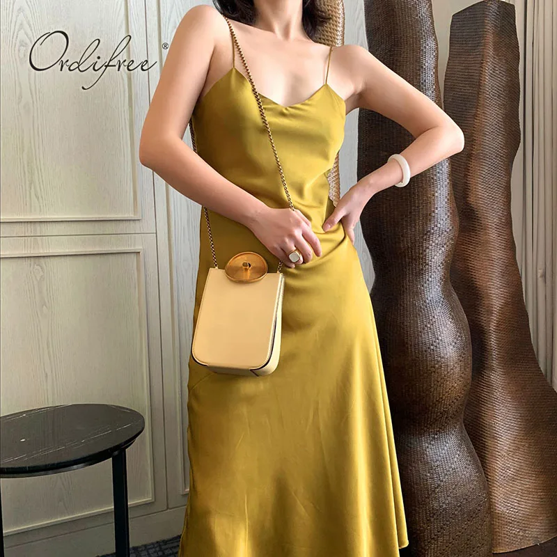 

Ordifree 2021 летние Для Женщин Сатин на пояске шелковое детское платье блестящее v-образный Вырез Топ на бретельках с открытой спиной, пикантная ...