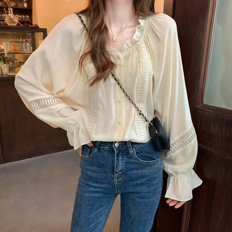 

Spring 2021 New Retro Hollow-out Chiffon Ruffle Sleeve Shirt Women's Design Sense Non-mainstream French Ruffled Top