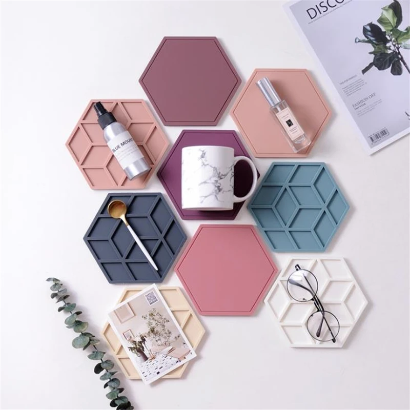 

1pc Creative Silicone Coasters Anti Slip Heat-insulated Cup Mats Chic Hexagon Hollow Cups Mugs Pad INS Home Decoration