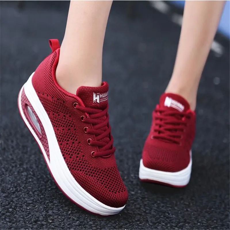 

Modern Jazz Dance Sneakers Women Breathable Mesh Lace Up Dancing Practice Shoes Women Cushioning Lightweight Fitness Trainers