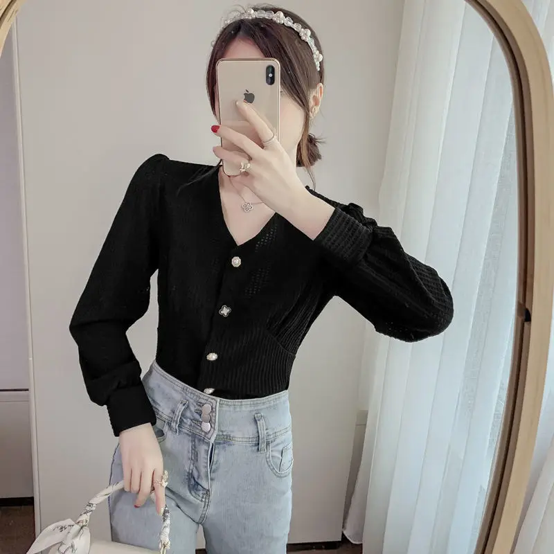 

Fashion Women's Button Solid Color Long Sleeve V-neck Shirt Spring And Autumn New Style Self-cultivation Women Shirt