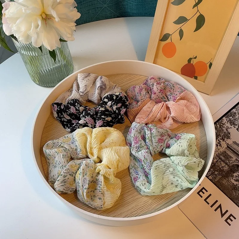 Резинка для волос женская шифоновая с цветами эластичная |