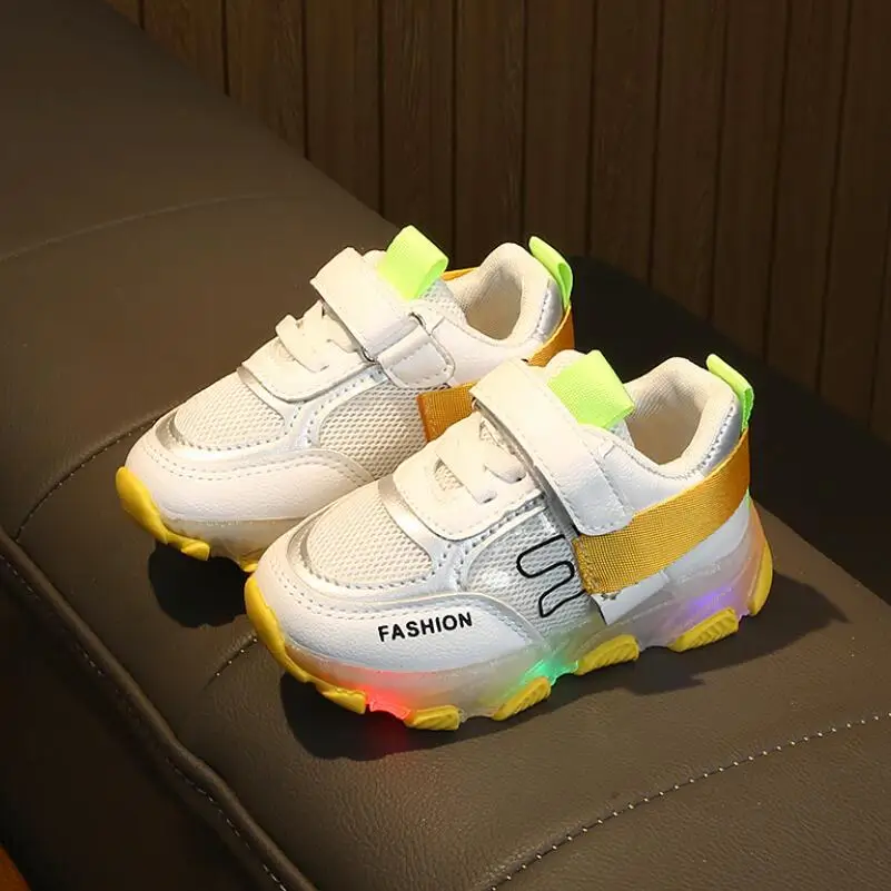 Детская спортивная обувь светящиеся Модные дышащие кроссовки для мальчиков и
