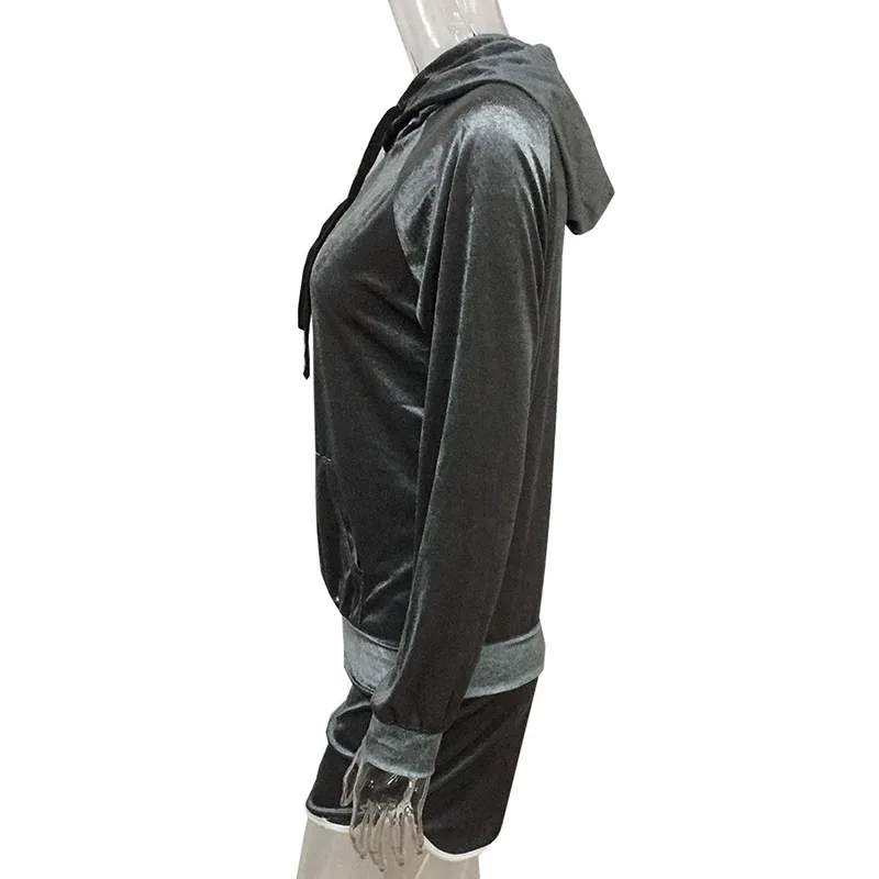 

2020 Autumn Winter Fashing Velvet Blue Set Sport Suit Women Fitness Sweater Running Tights Stripes Female Gym Clothing 2Pc