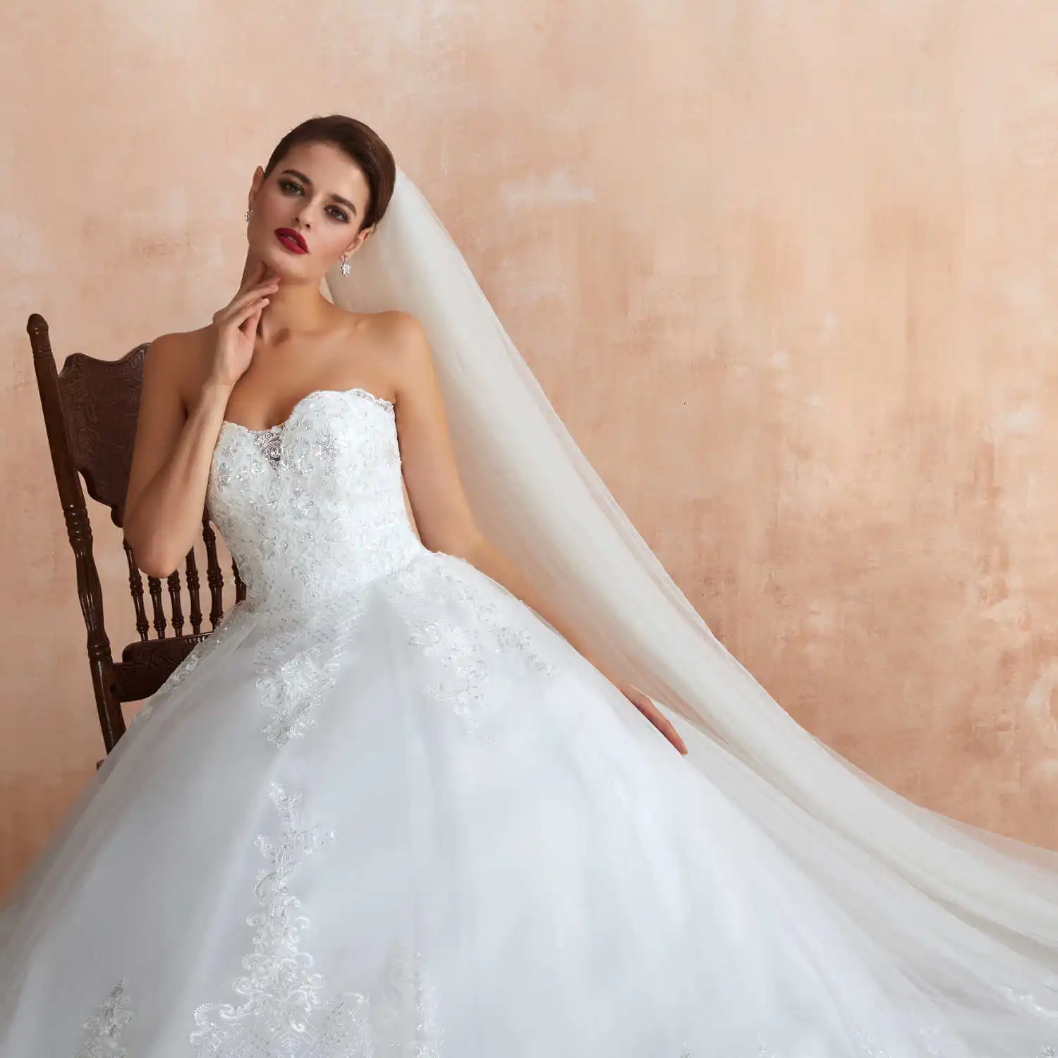 Vivian's Bridal модное блестящее Сетчатое кружевное свадебное платье с аппликацией, сексуальное, с лифом сердечком, с открытой спиной на шнуровке, свадебное платье со шлейфом