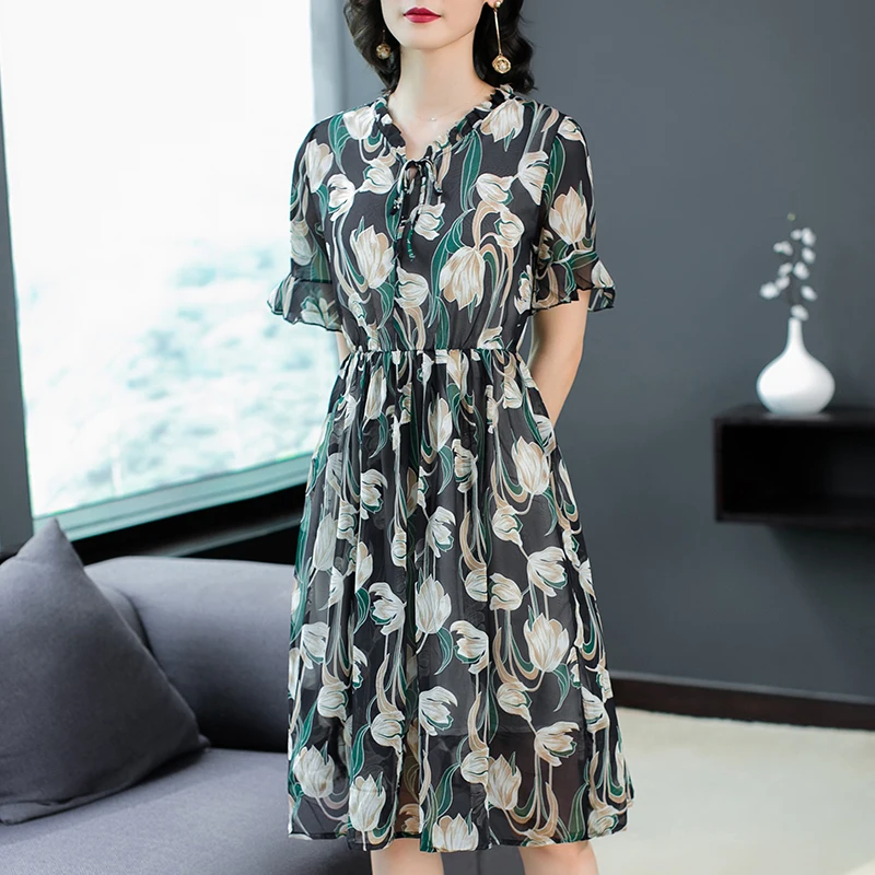 Женское летнее пляжное платье в стиле бохо элегантное средней длины с цветочным