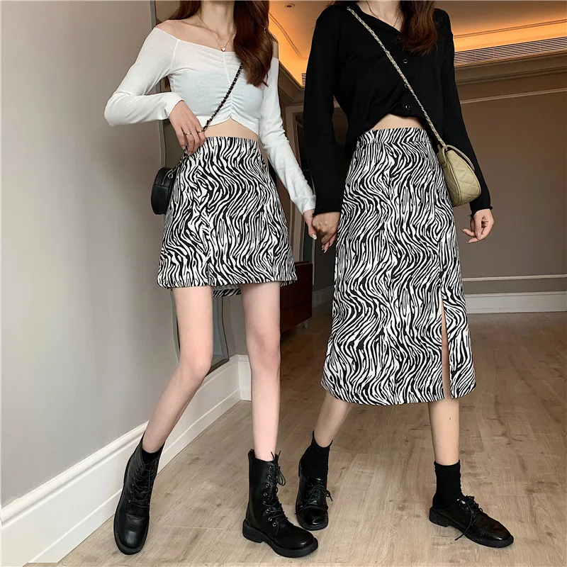 

Женская летняя юбка в полоску, с высокой талией и цветочным принтом