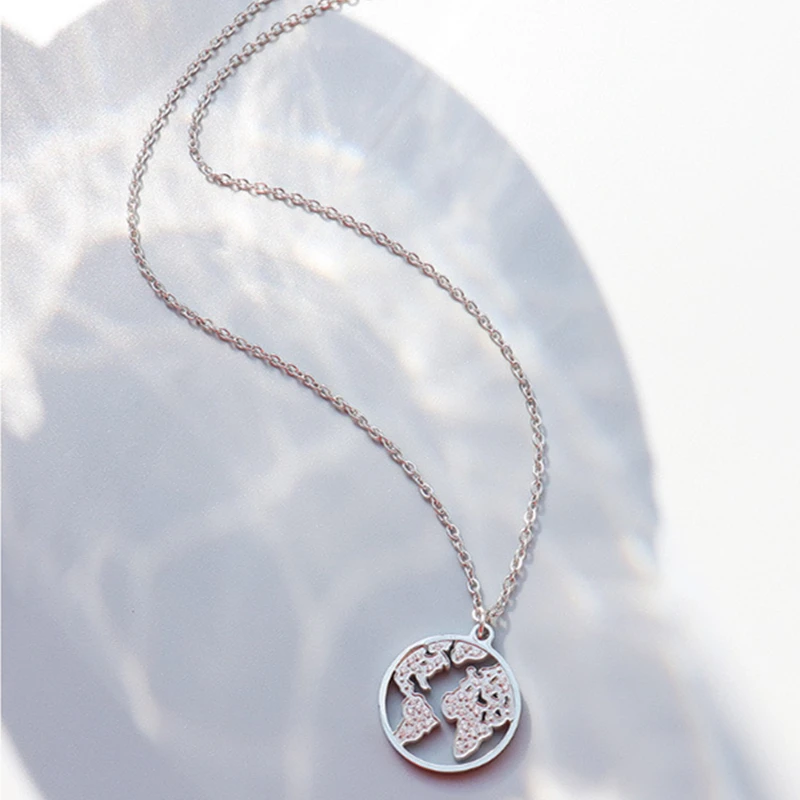 

TOSOKO Stainless Steel Jewelry Star Necklace Round Hollow Zircon Map Clavicle Chain Exquisite Necklace For Women BSP847