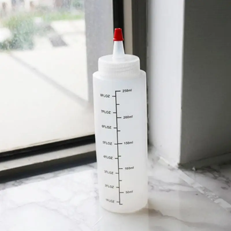 250ml Tip Bottle Sauce Oil Gravy Cruet Container Kitchen Accessories Cooking Salad Squeeze Condiment Dispenser With Scale Tools |