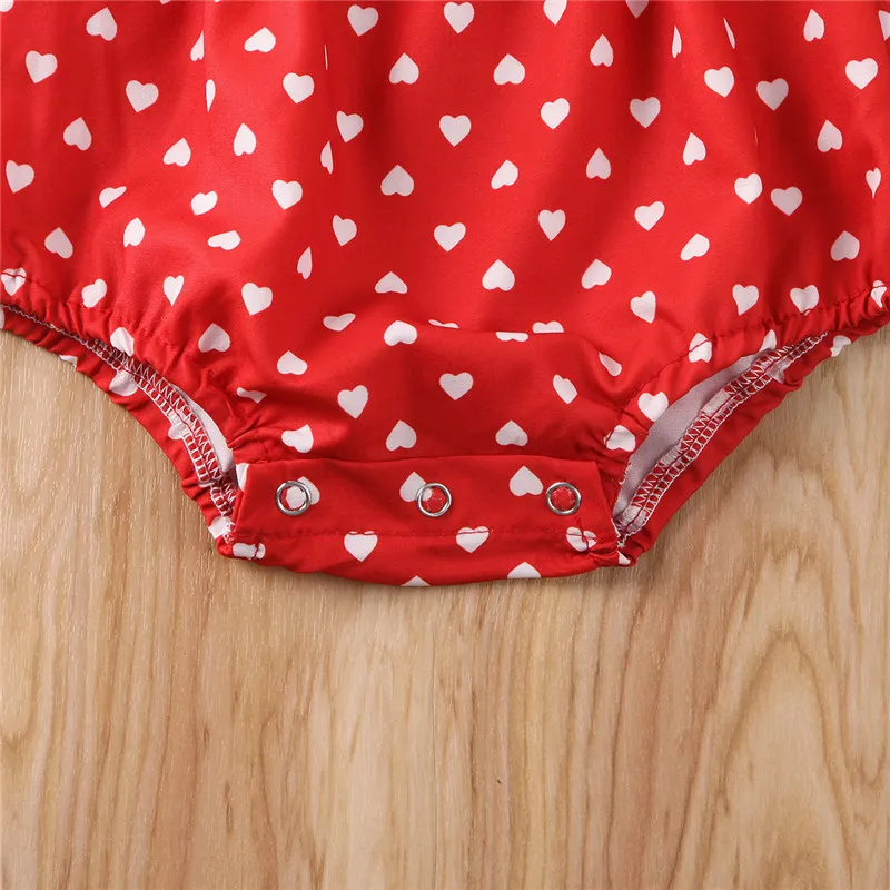 

2020 Sweet Newborn Baby Girls Cotton Romper Red Off Shoulder Heart Print Red Jumpsuit Headband 2PCS Outfits Baby Girls Clothes