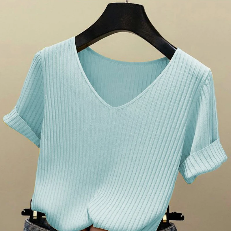 

Summer Women's Plain Short Sleeve Knitted T Shirt Loose Elegant Ice Silk Tee V Neck Casual Plus Size Tops Lady 2021 T12951X