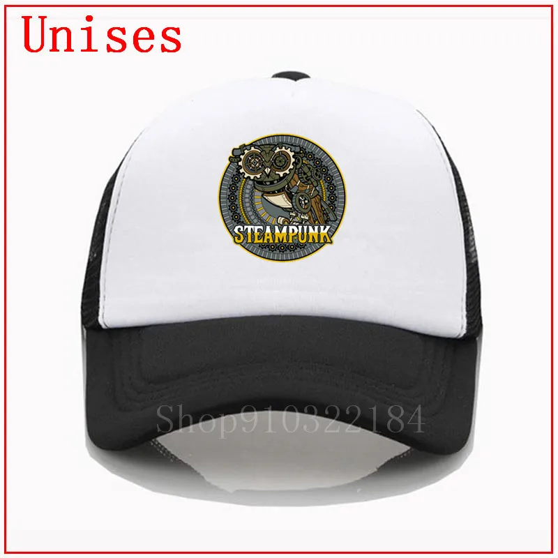 Стимпанк металлическая Сова с большими глазами на фоне механических шестеренок