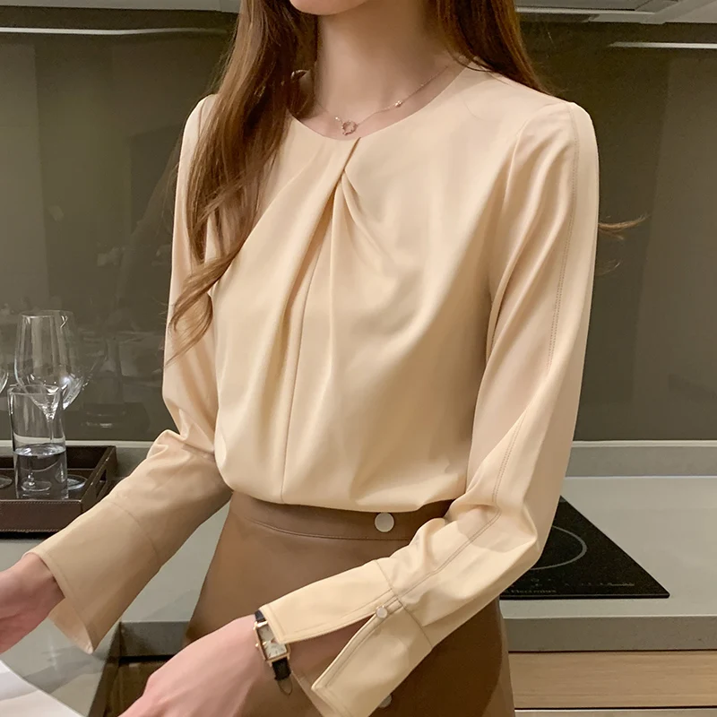 

Women's Shirt Solid Chiffon Blouses for Women Folds Long Sleeve Tops Women Champagne O-neck Clothing Female Autumn Basic Blouses