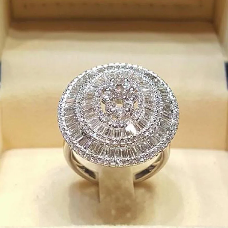 

New Luxury Sparkly Big Stone AAA Zircon Silver Color Ring for Women Engagement Wedding Shiny Finger Ring Female Jewelry
