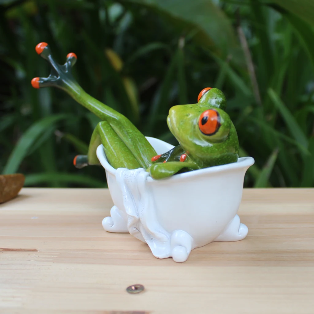 

Funny Resin 3D Frog Bathtub Novelty Gifts Figurine Office Desk Decorative Crafts