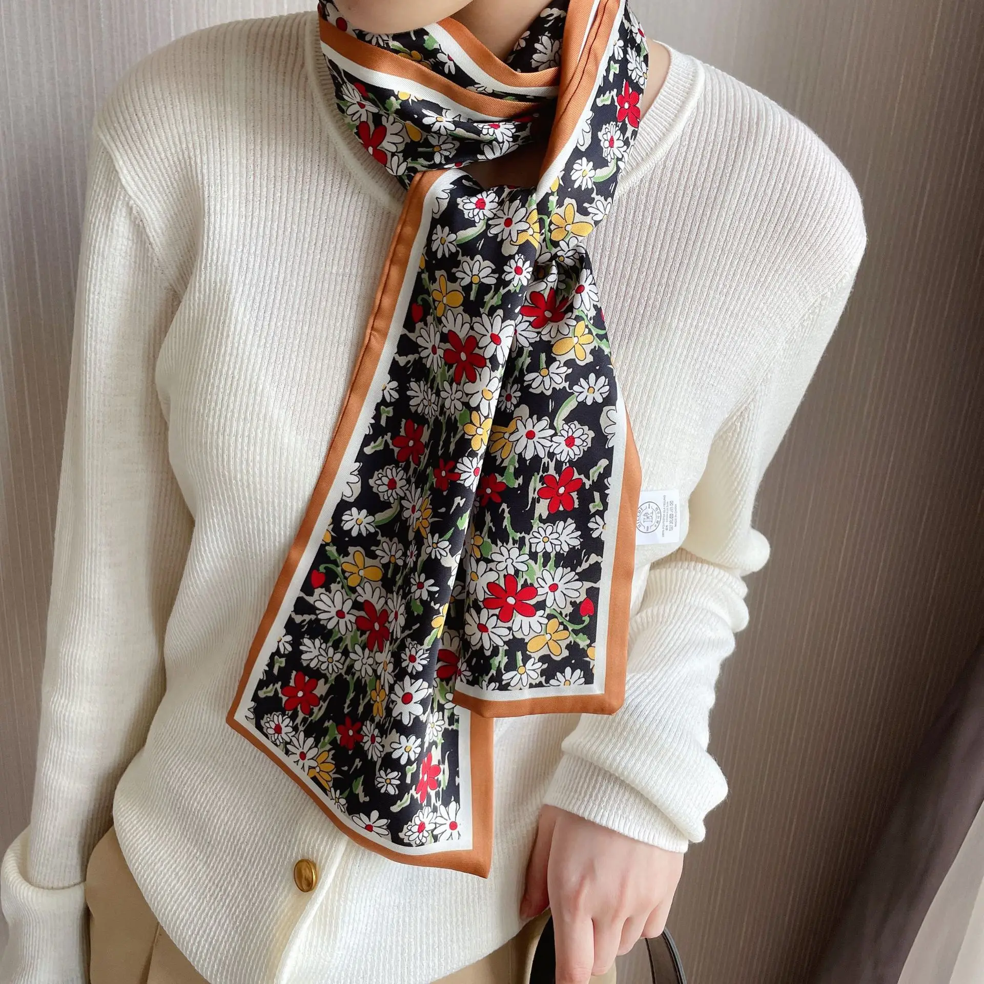 

2022 модный платок шейный шарф для женщин шаль шелковые атласные шарфы для волос женская Повязка На Голову Бандана головные шарфы платок для ...