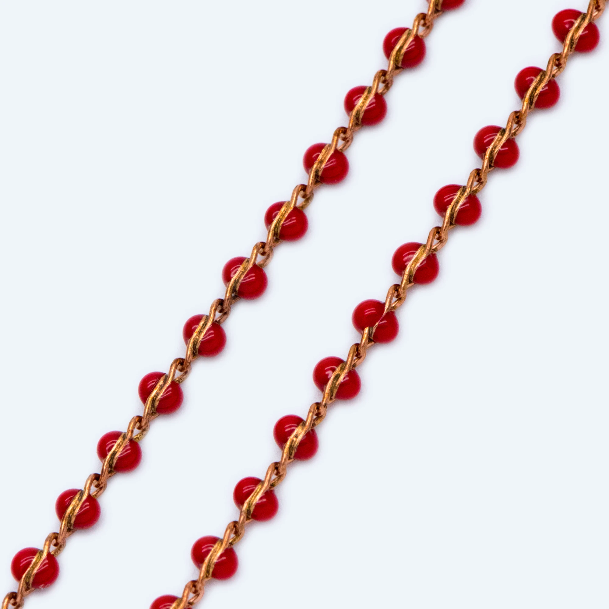 

Red Enamel Brass Chain 2.5mm Thin, Unplated Brass Designer Chains For Fashion DIY Jewelry Making Supplies (#LK-050-4)/ 1 Meter