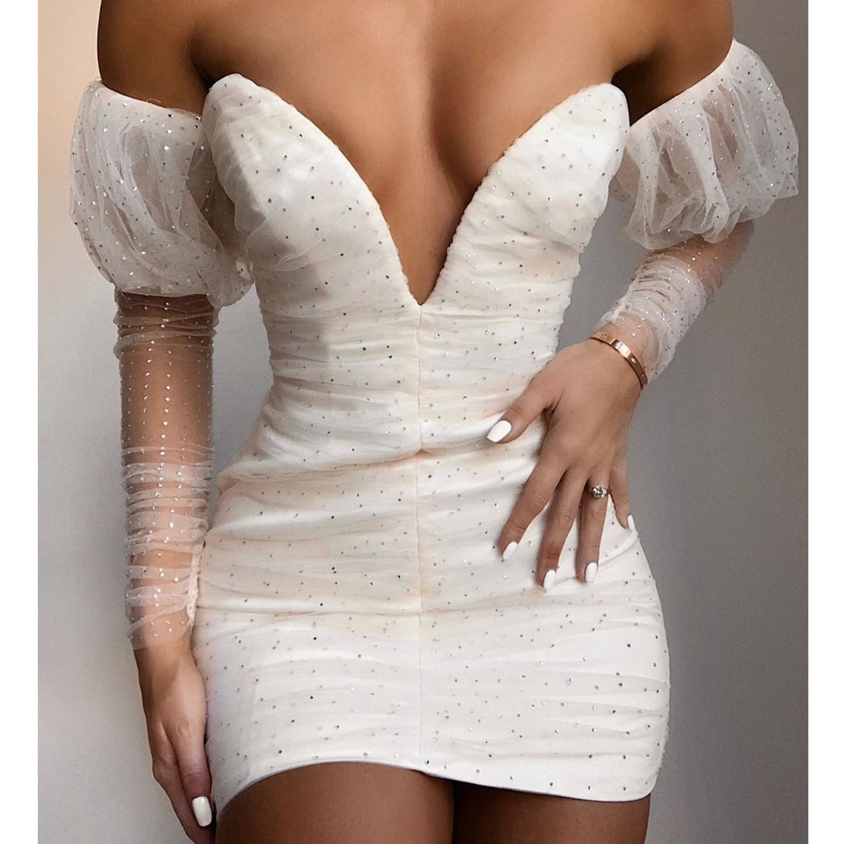 

Sexy Sequined Long Sleeve Cocktail Dress Women Sexy Polka Dot Deep V Neck Short Bodycon Tulle Mesh Party Dress Abiti Da Cocktail