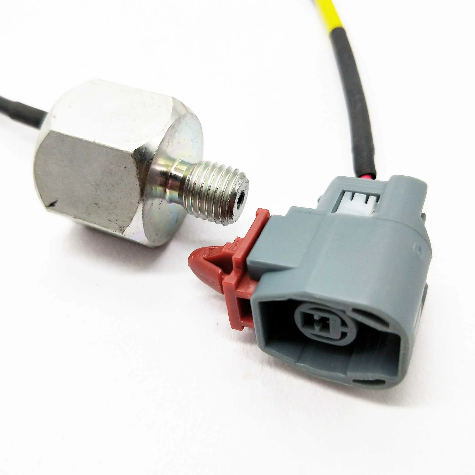 SMD стук Сенсор для MAZDA 323 626 DEMIO PREMACY 1,3 1,4 1,5 1,9 2,0 E1T50471 ZL02-18-921 ZL0218921 J5673001 SEB1670 KS138