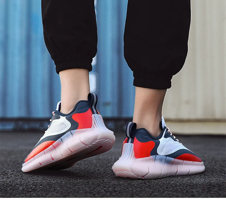 

Large Size Men's Shoes New Breathable Sports Shoes For Men's Spring 2020 Fashion Casual Glow-in-the-dark Running Shoes