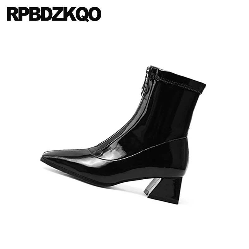 Женские ботильоны из лакированной кожи черные ботинки на высоком массивном