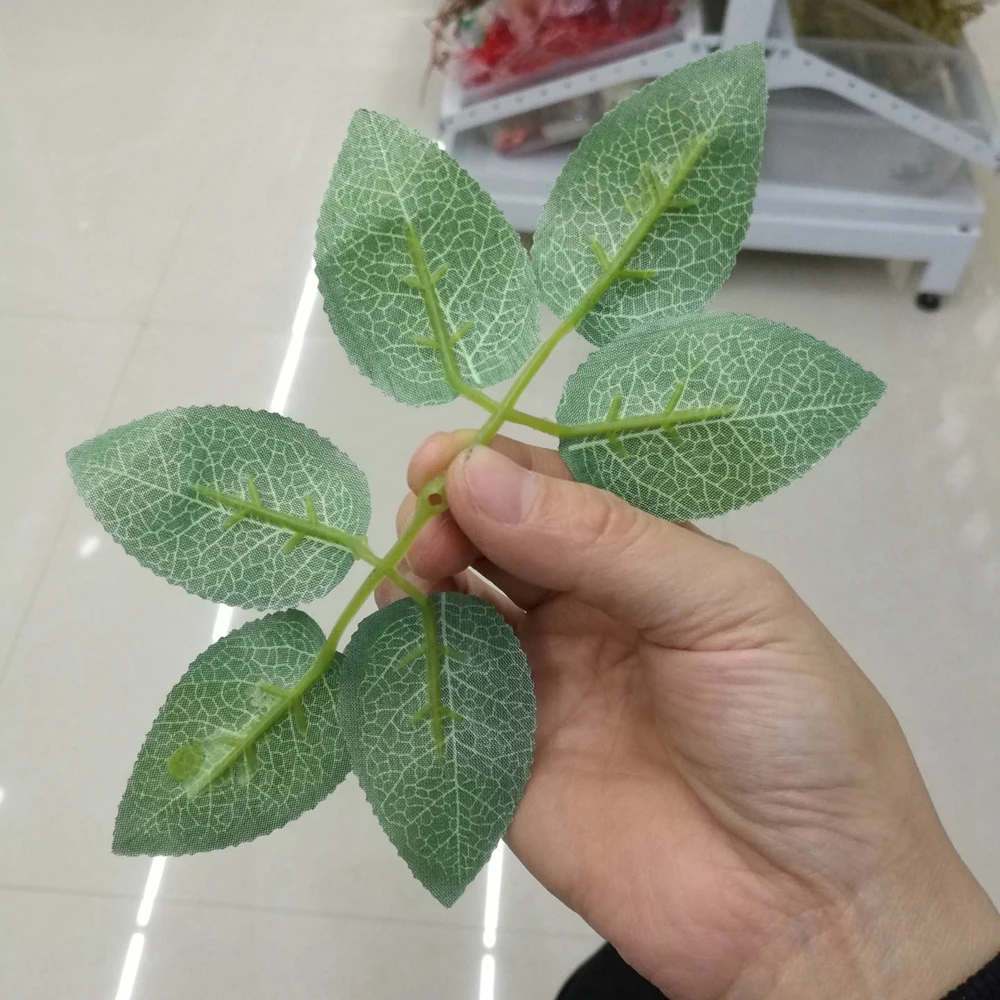 

10pcs Flowers Artificial Rose Leaves Silk Green Leaf Christmas Home Decorations Flowers Wreaths Fake Plants Bridal Accessories