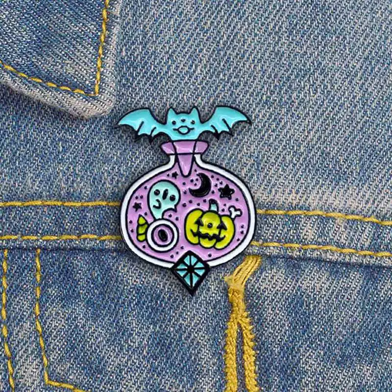 Хэллоуинские значки Летучая мышь Тыква Зелье Эмаль Заколки Полуночная Волшебная Бутылка Фея Готический Брошки Для женщин Костюмные куртки Украшения на.