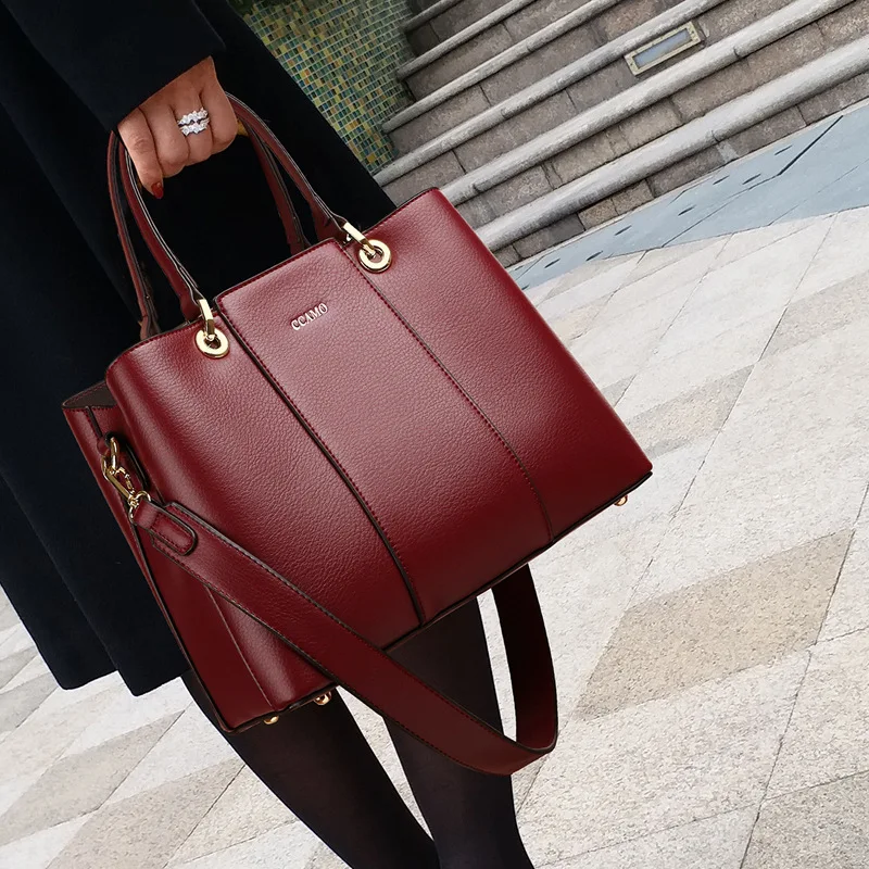 

100% Genuine Leather Handbags 2021 New Fashion Printing Large Capacity Red Portable All-match Shoulder Messenger Bag Purses Gg