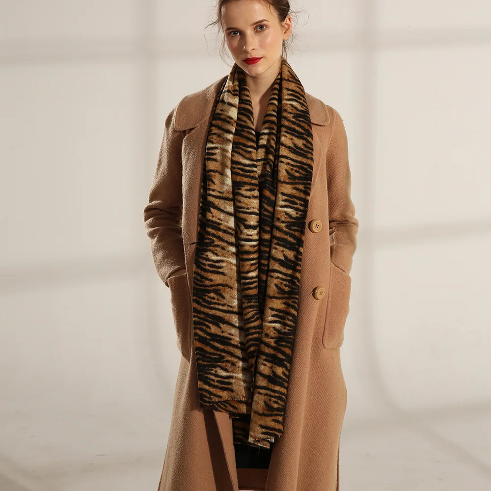 Новая Женская мода печатных PU искусственного меха теплые с отложным воротником