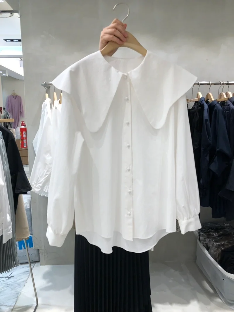 

Simple Solid White Blouse Women Buttoned Shirts Fashion Peter Pan Collar Camisas Mujer 2011 Spring Long Sleeve Women Tops