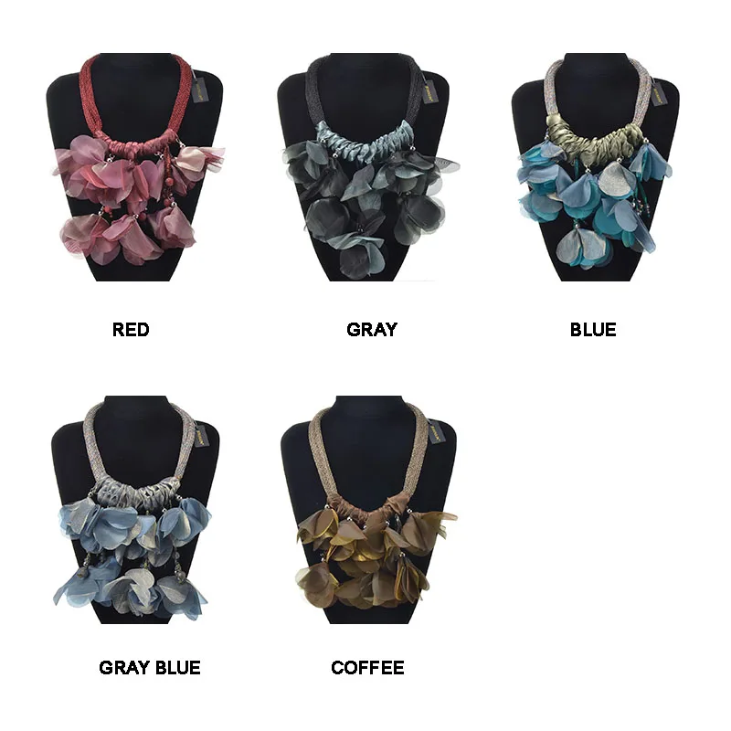 Массивное ожерелье с крупным цветочным кулоном 5 цветов модное ручной работы