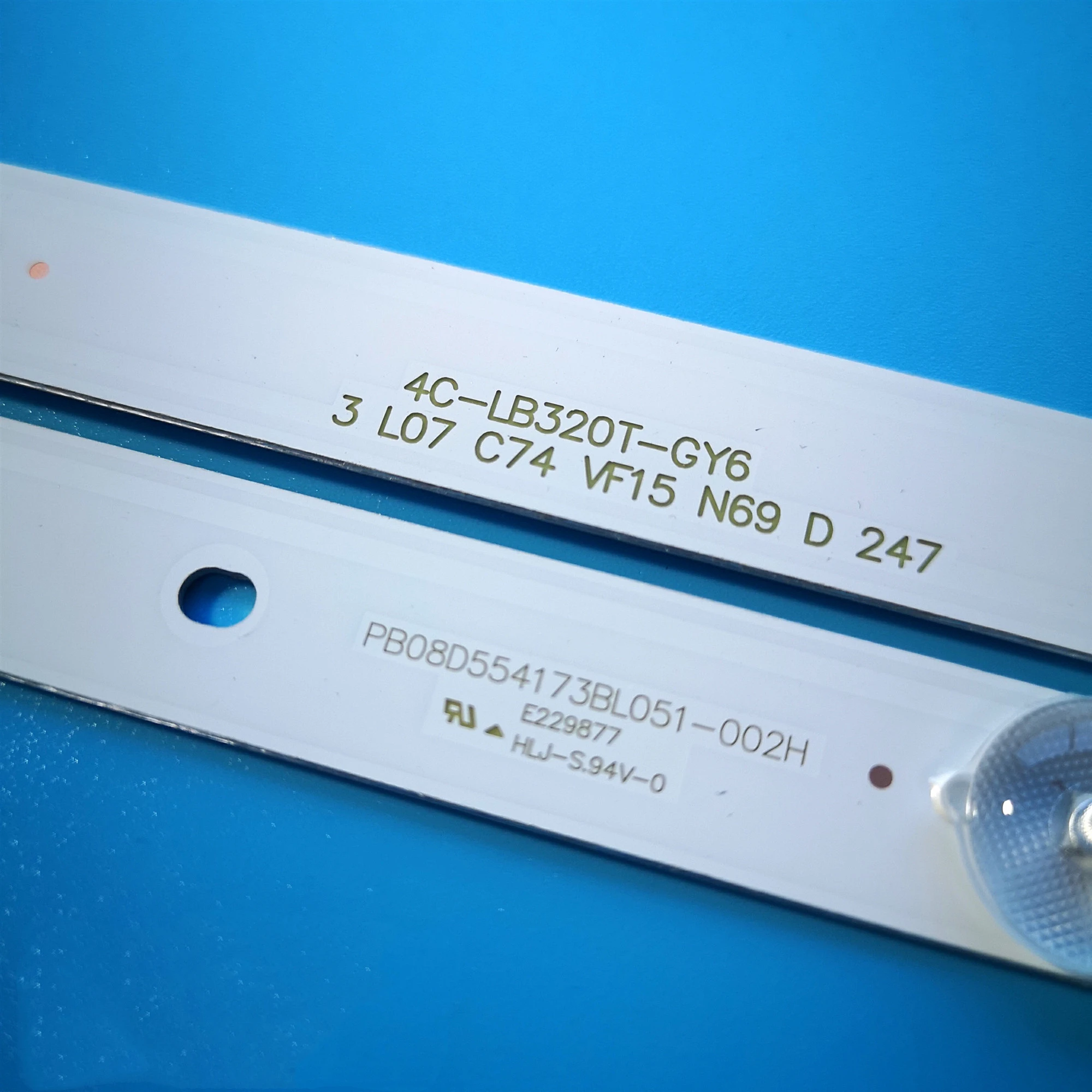 40 штук W32Sled подсветка для JL.D32061330 004AS M 4C LB320T JF3 GY6 Экран LVW320CSDX E13 V57
