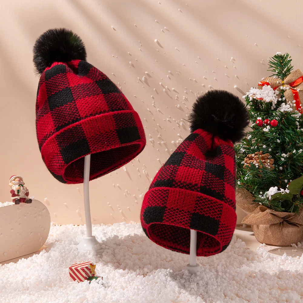 Christmas Warm Winter Cap for Adults Kids with Small Balls Mom Knitted Hats New Fashion Red Plaid Print Woolen Yarn Caps | Детская