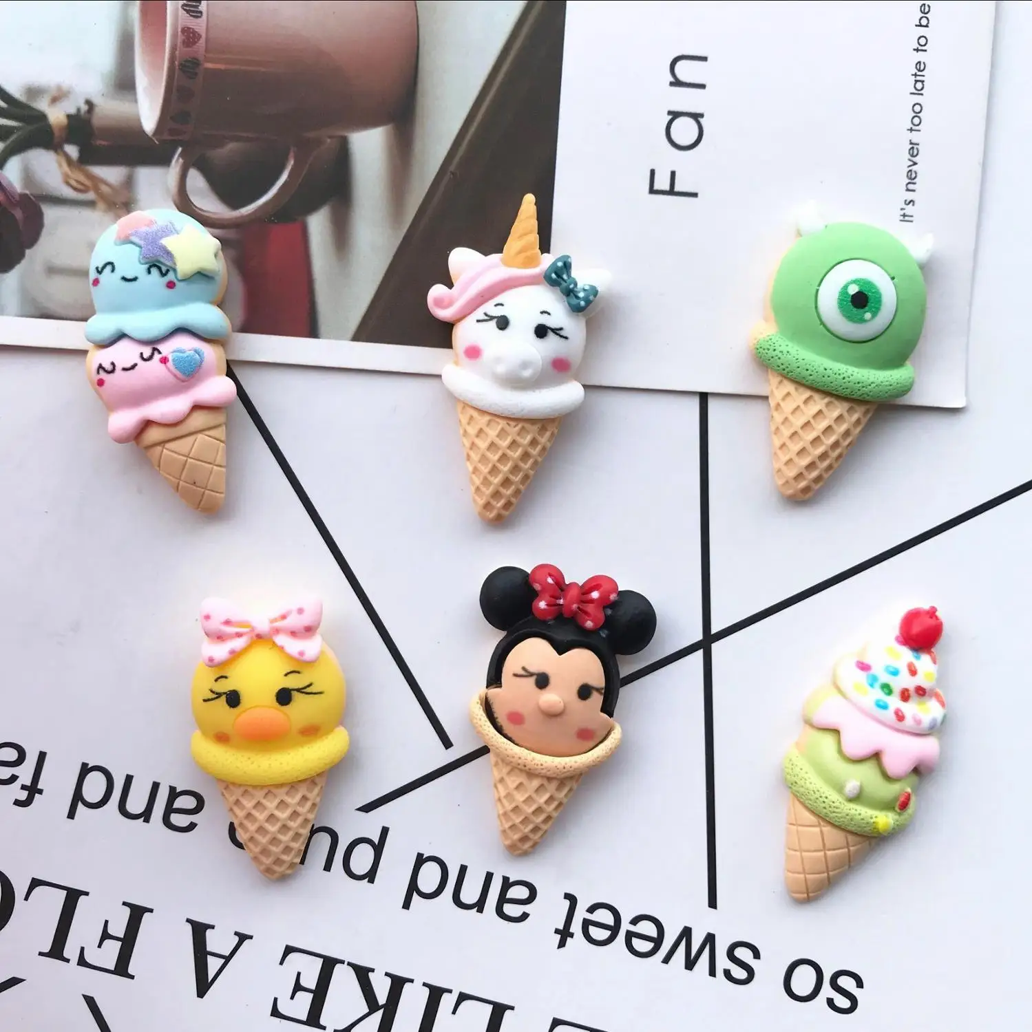 Бесплатная доставка аксессуары для крема с плоской спинкой из полимера каваи