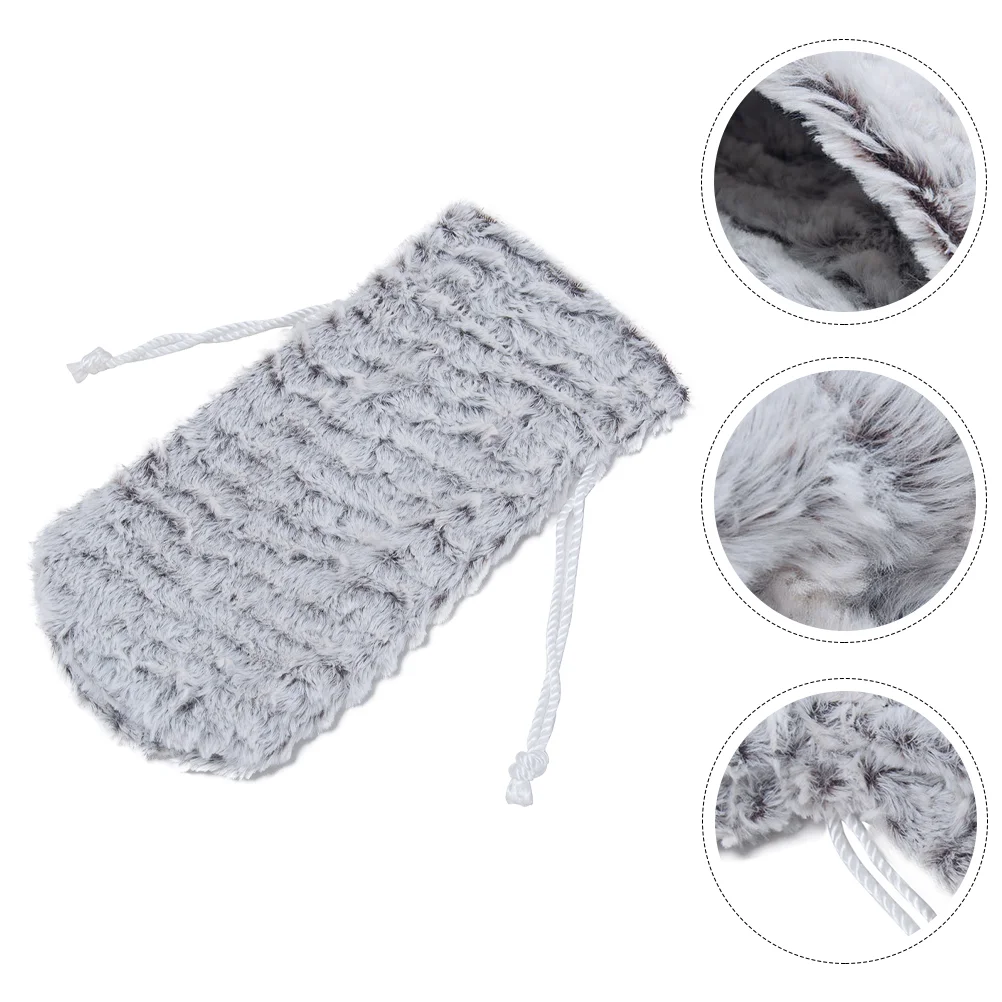 

2pcs Christmas Themed Bottle Pouches Dining Table Bottle Covers (Grey)