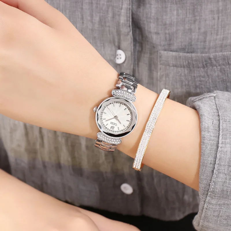 

Fashion watch women watch bracelet watch small dial waterproof watch women's diamond face fashion waterproof watch
