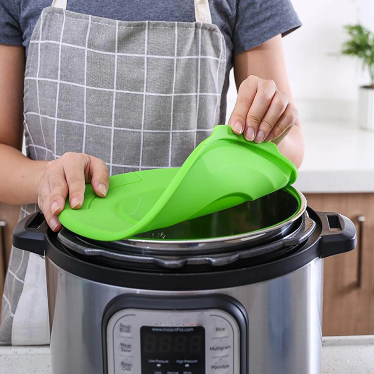 

Pressure Cooker Inner Tank Cover, Food Grade Silicone Material in Multi-color with Heat Resistant Peculiarity 2020 New Arrivals