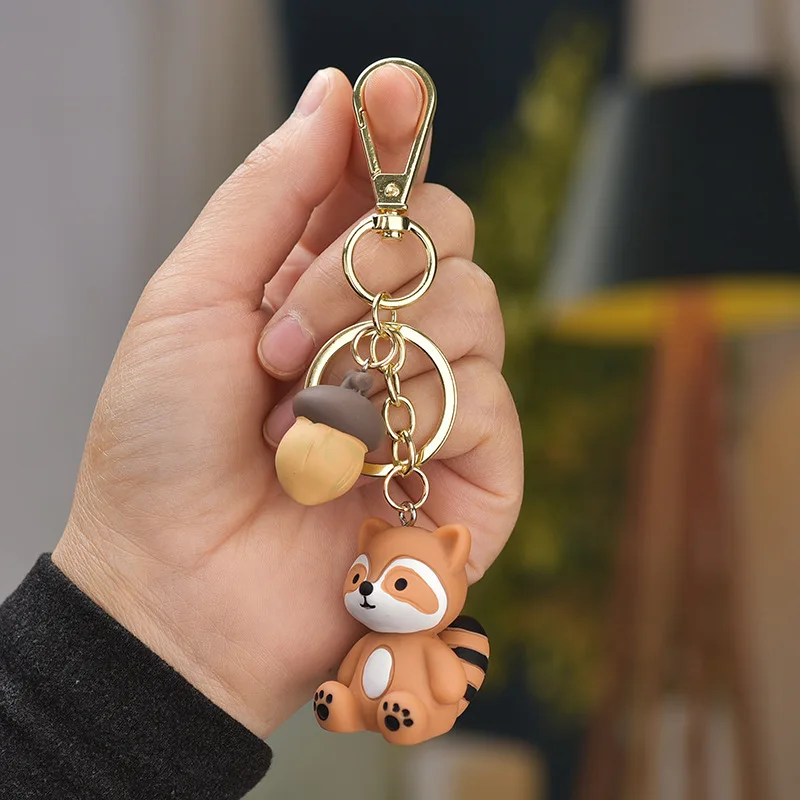 Корейский мультяшный брелок с маленькой куклой енота милый в стиле аниме для