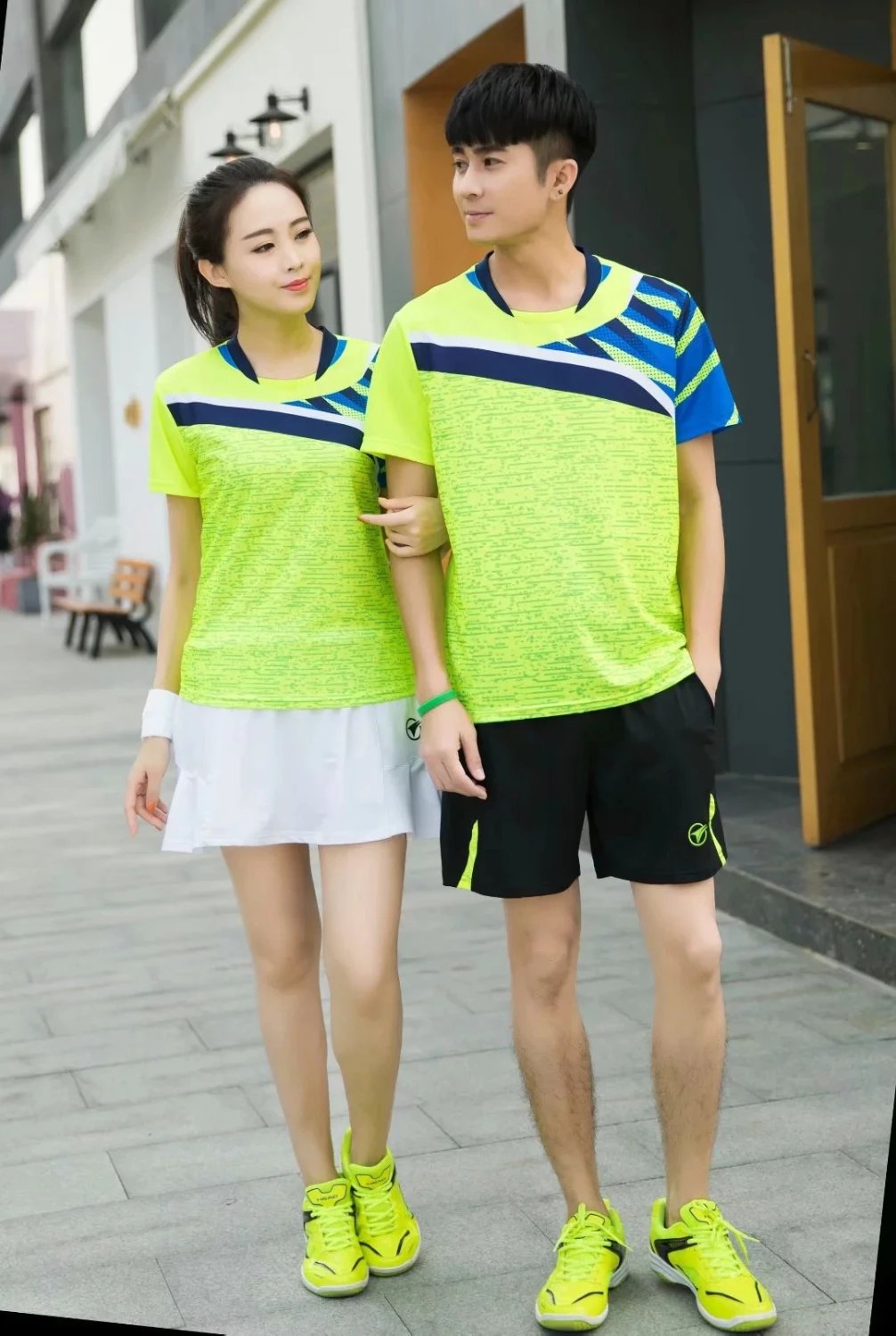 Впитывающие пот комплекты одежды для бадминтона Быстросохнущий Теннисный