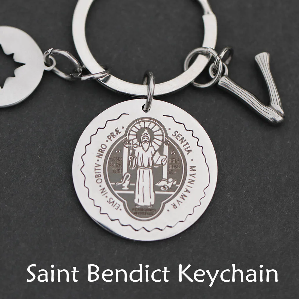 

Wholesales 5Pcs/Lot,Retro St Benedict Keychain Nursia Patron Against Evil Saint Medal Pendant Catholic Blessing Religious Gifts