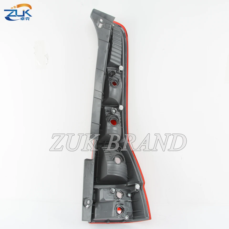 ZUK пара задний светильник тормоз заднего хода сигнала комбинированная лампа для