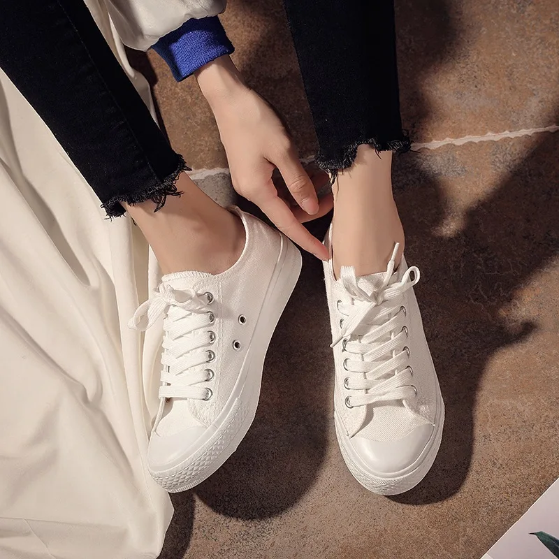 Женские кроссовки Женская 2021 новая обувь на шнуровке цвета: белый женские