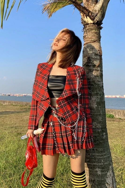 

modern Hot Girls autumn punk red plaid JK suit Metal Chain Pink Jacket and Skirt 2pcs Set