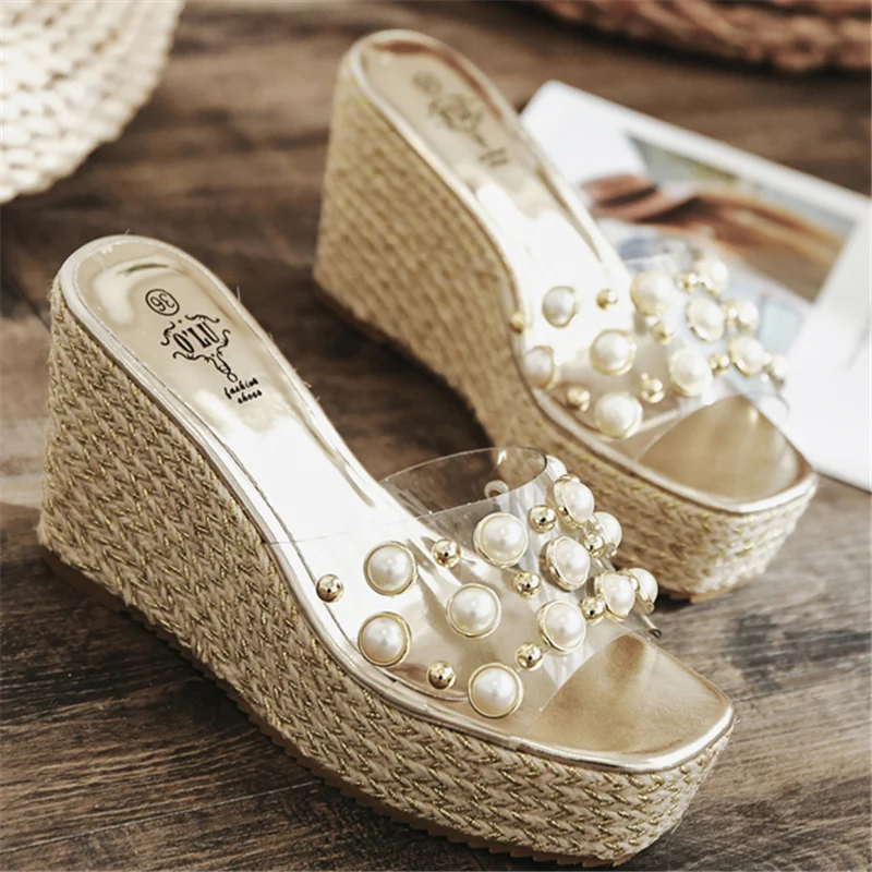 2019 г. женские сандалии на танкетке с жемчужинами и блестками шлепанцы платформе 4