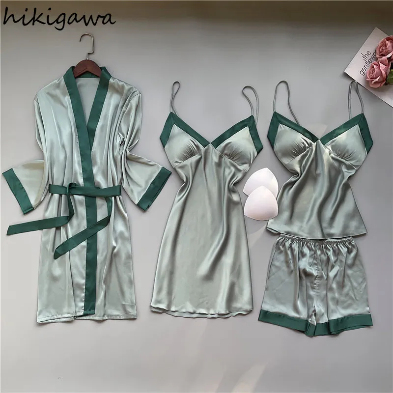 

Women's Sleep & Lounge